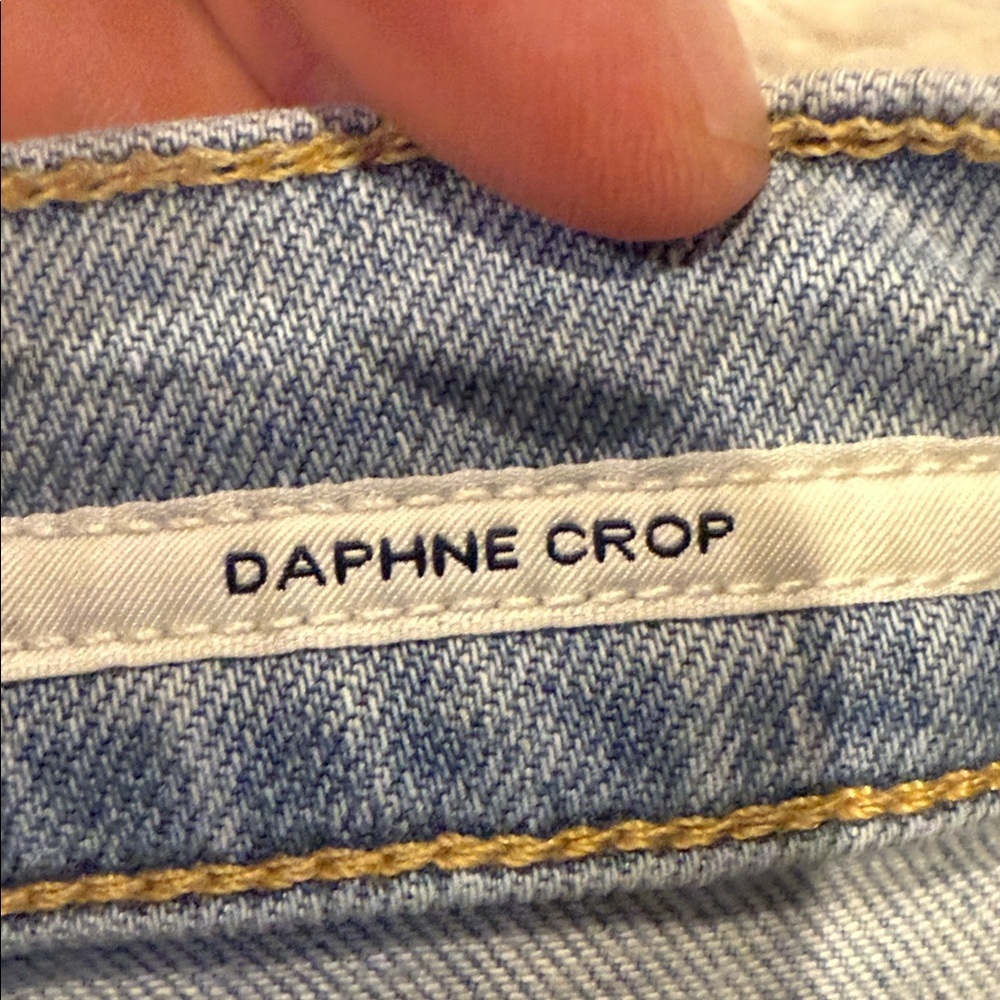 Citizens of Humanity Daphne Crop size 33 Light Blue Distressed Jeans - Picture 3 of 6